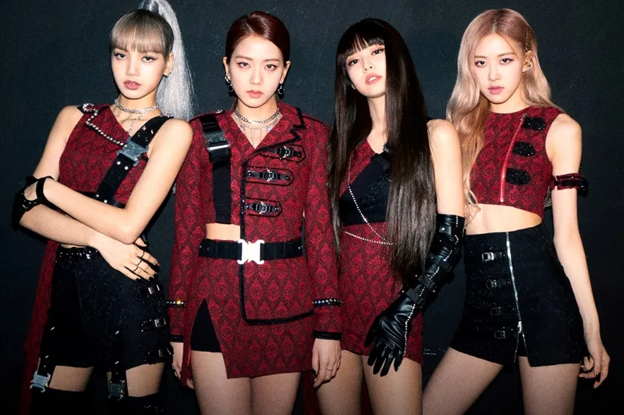 背靠BLACKPINK、BABYMONSTER等，YG 2025年实现扭亏为盈