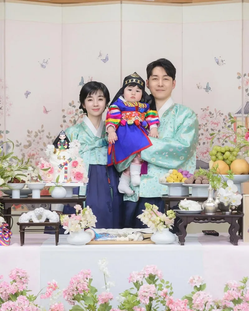 ‘ชิมฮยองทัก♥’ ซายะเผยภาพงานวันเกิดครบ 1 ขวบของลูกชายฮารุ…หล่อคุณชายตัวน้อย