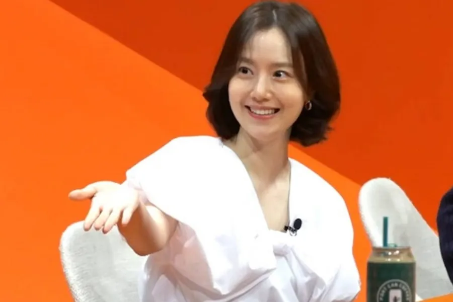 "Dame 1 billón" Moon Chae-won derrite a Seo Jang-hoon en 'My Little Old Boy'