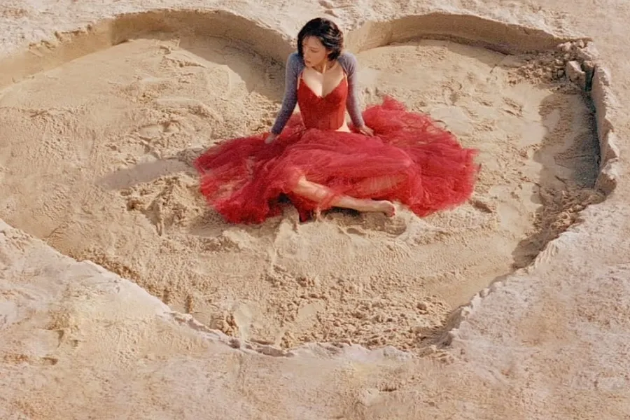 华莎奔赴巴西…9月亮相全球盛典“里约摇滚音乐节”