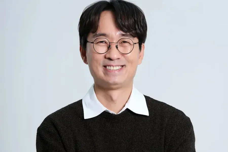 '절친' 윤종신이 말하는 장항준 "나 만나고 모든 게 해결돼"