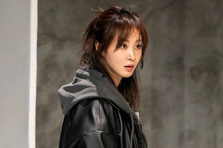 权俞利, 话剧, THE WASP, 黄蜂, 双人戏, 少女时代