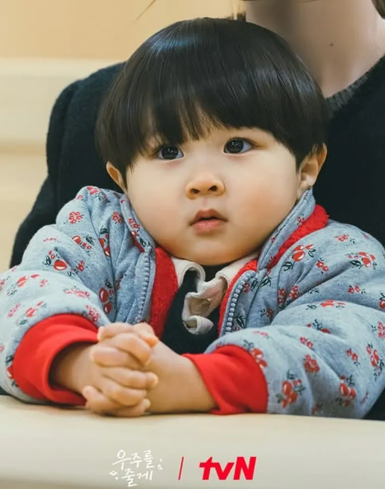 '우주를 줄게' 시청자들 단체로 '덕통사고' 오게 만든 충격 비주얼