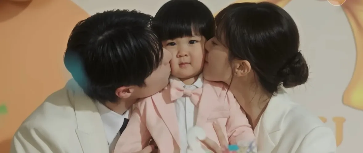 Bae In-hyuk, drama, drama de miércoles y jueves, tvN, Nuestro Universo, Roh Jeong-eui, Park Yu-ho