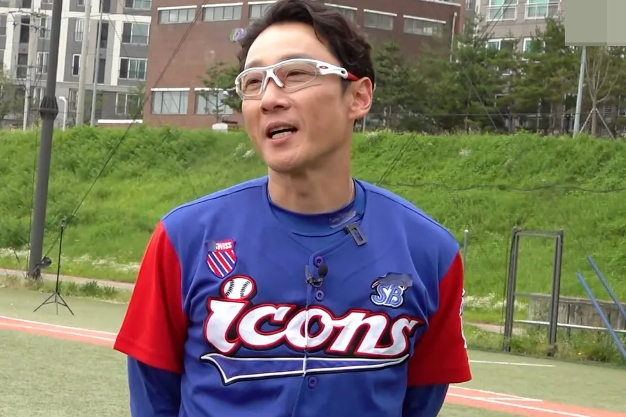 눈물까지 보였다…이휘재, '불후의 명곡' 복귀 무대 전말