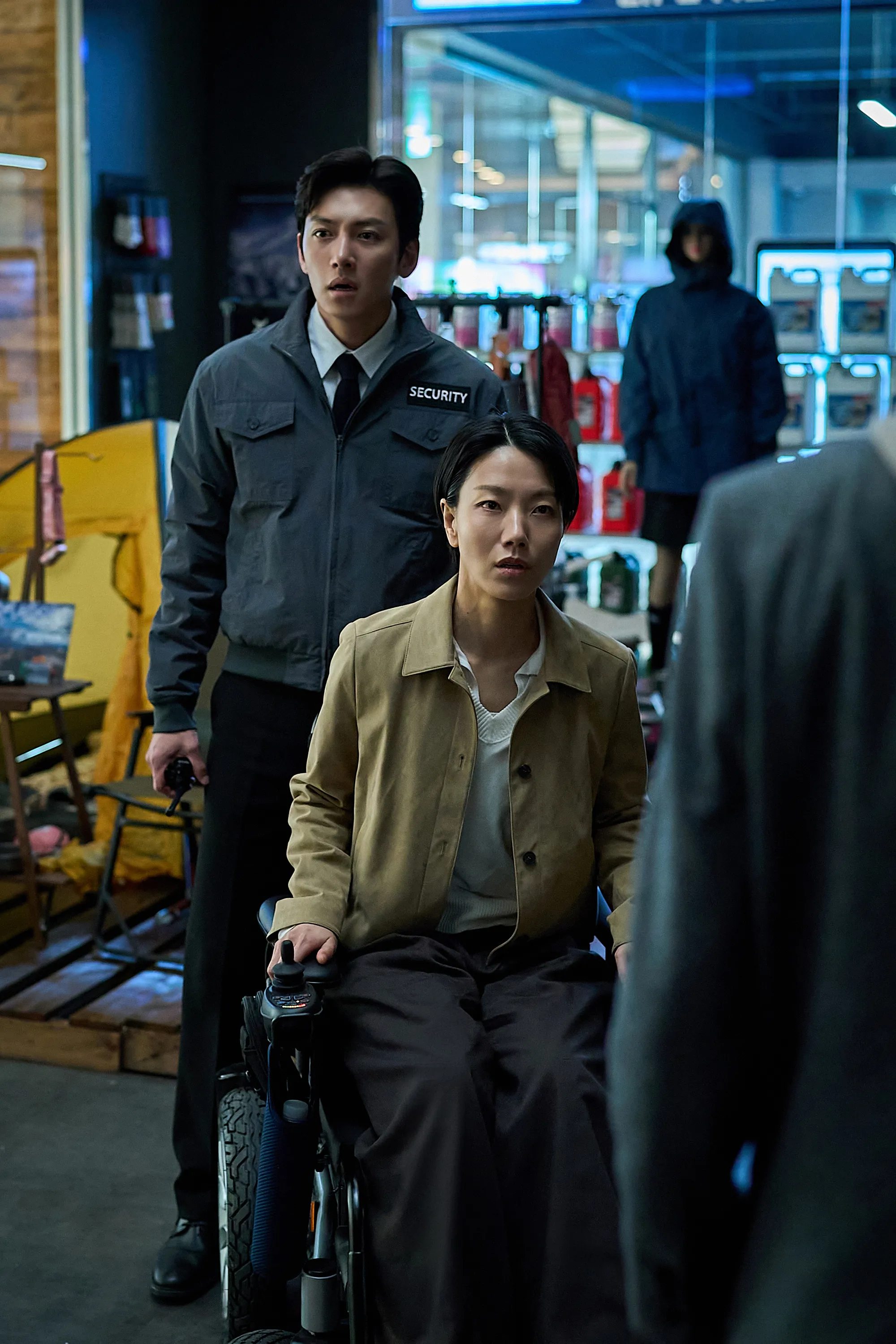 Yeon Sang-ho, Jun Ji-hyun, Colony, Zombie, Release, Film, Koo Kyo-hwan, Kim Shin-rok, Ji Chang-wook, Shin Hyun-been