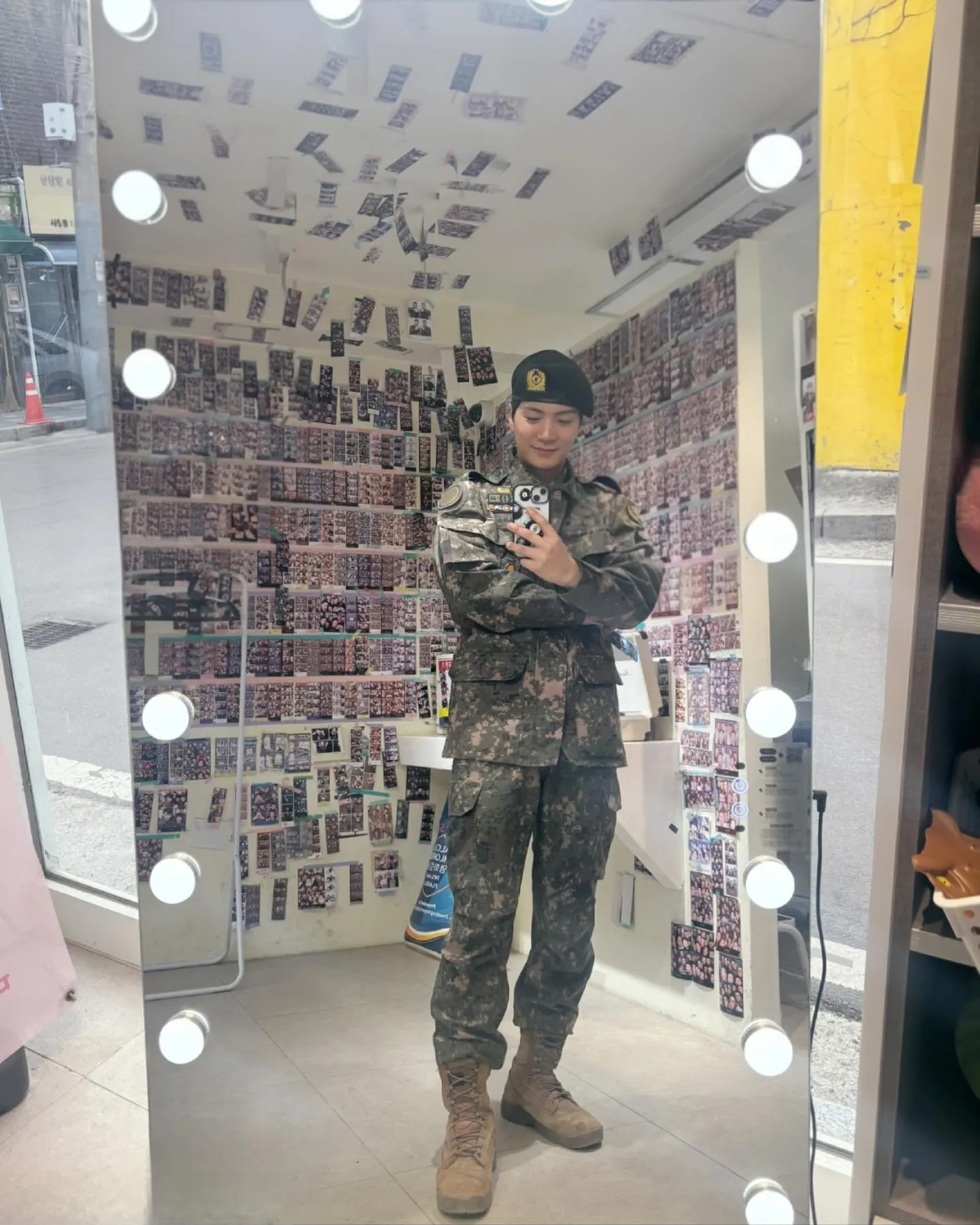 Kim Jong-hyun, NU'EST, servicio militar, baja militar