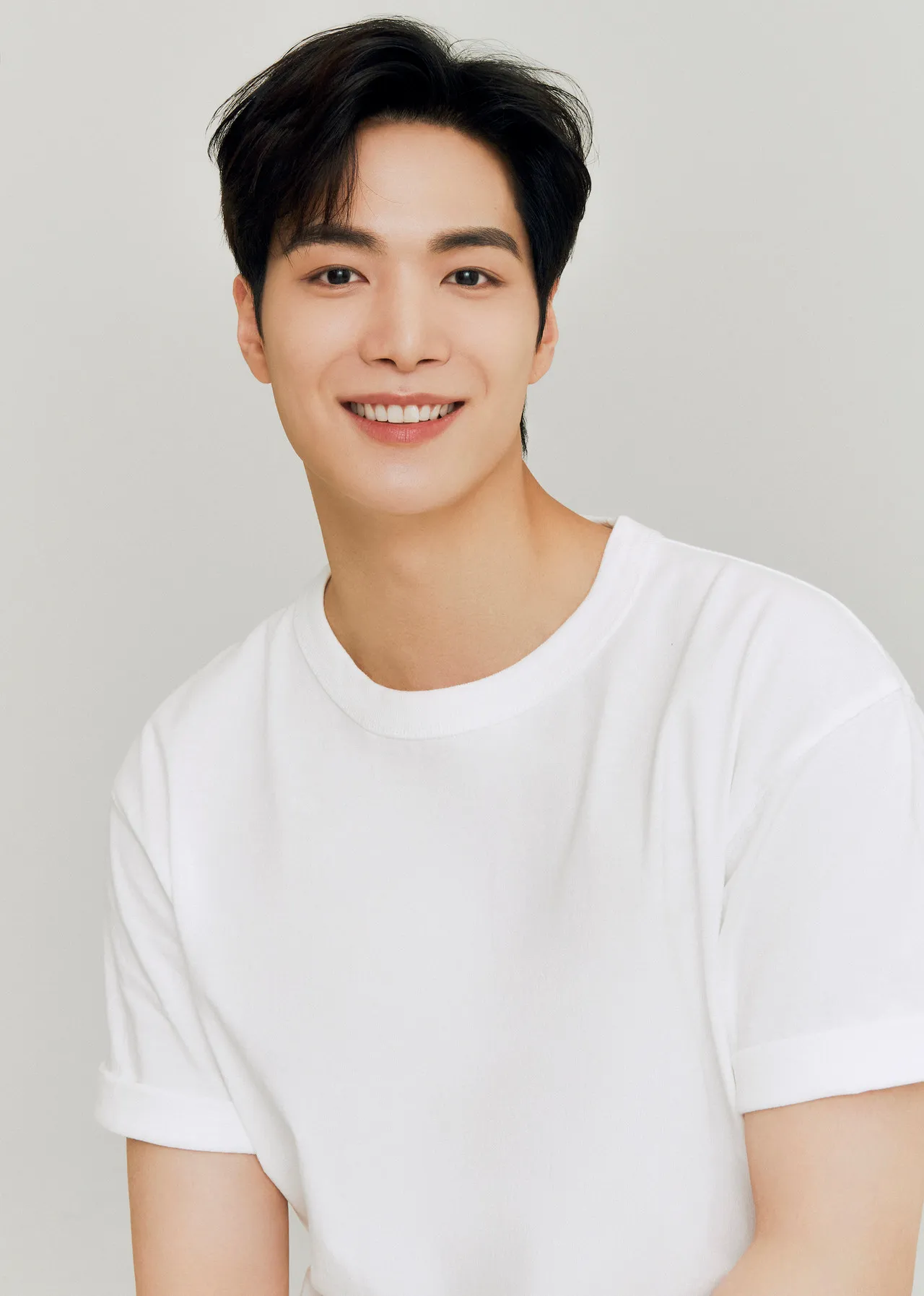 Kim Jong-hyun, NU'EST, servicio militar, baja militar