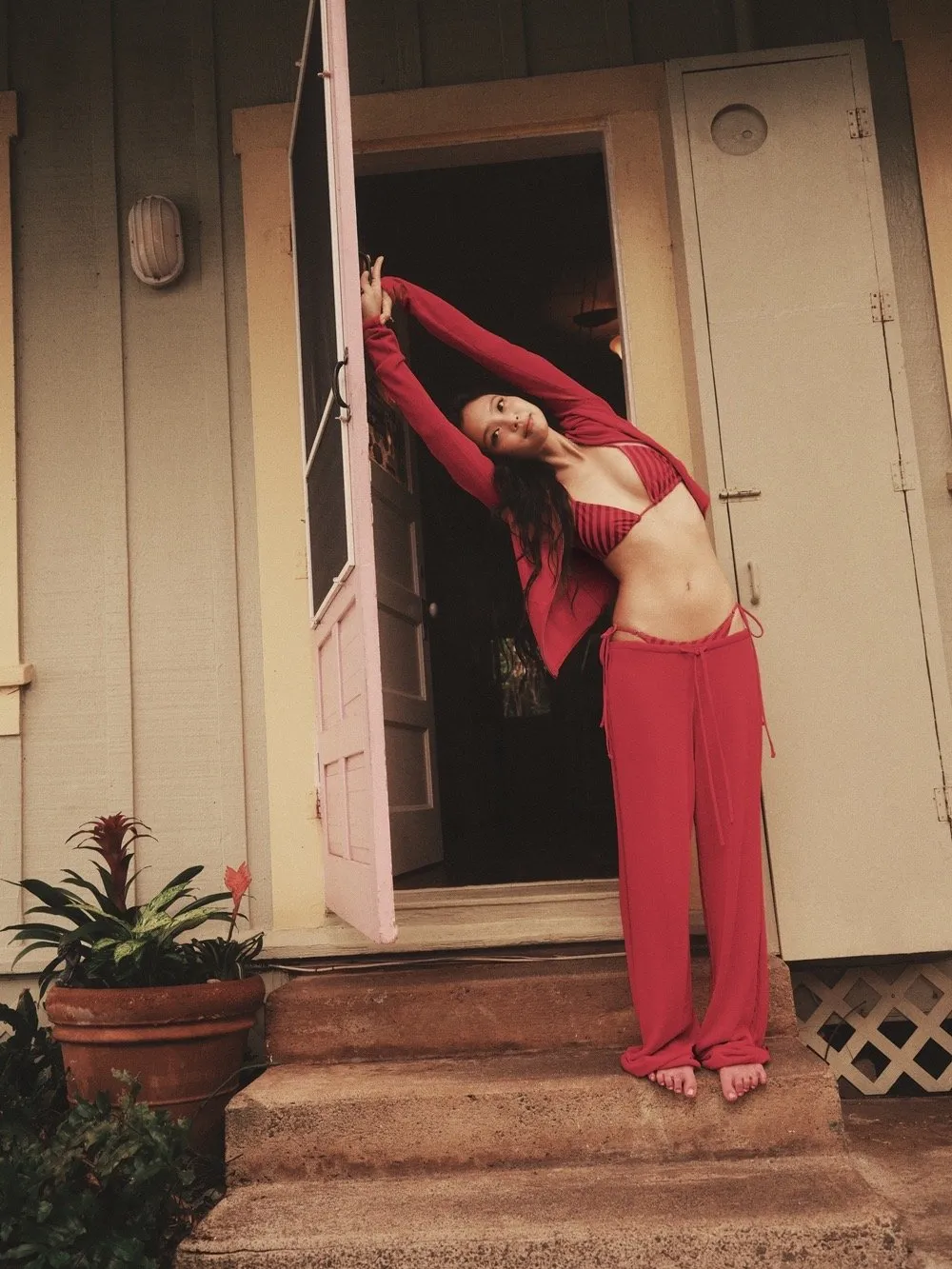 Jennie, BLACKPINK, biquíni, colaboração, moda