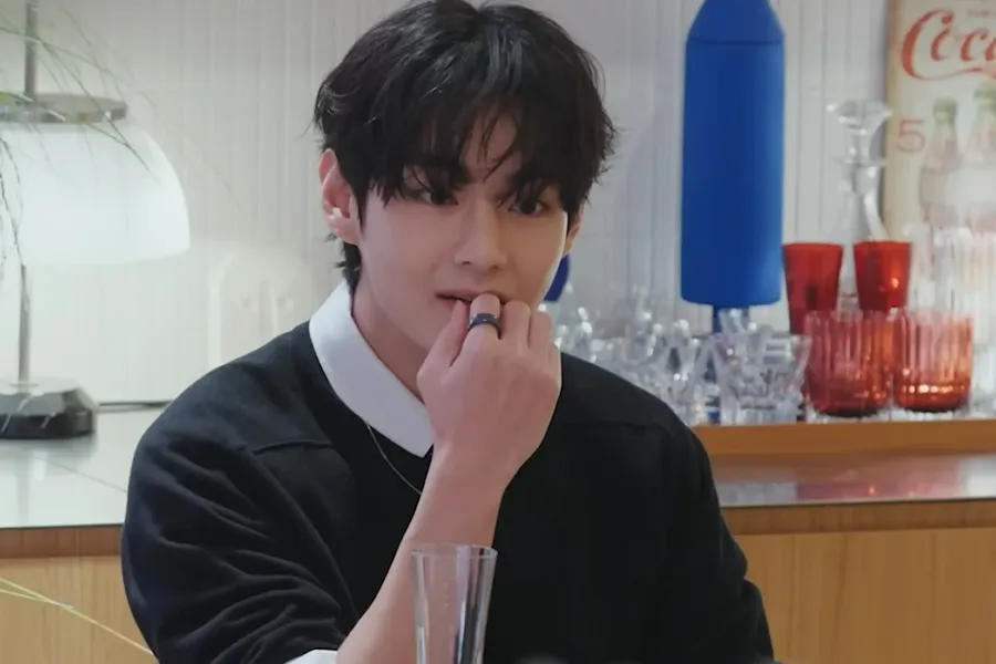 วี แห่ง BTS เกือบถอดใจจากการเดบิวต์หลังเห็นคังดงวอน บอก “ซาบซึ้งกับแฟน 30 คน”