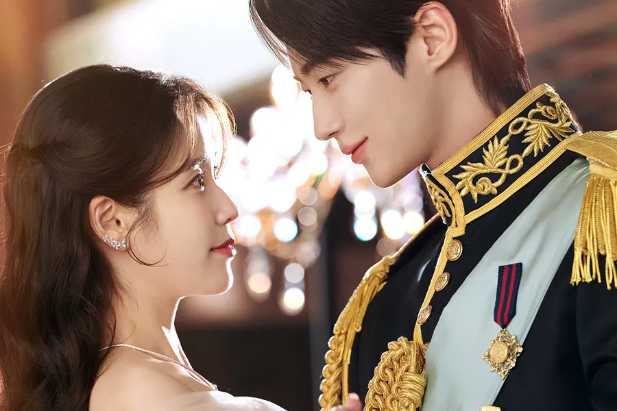 กลิ่นอายโรแมนซ์แฟนตาซี ‘พระชายาองค์ชายศตวรรษที่ 21’ ไอยู♥บยอนอูซอก เคมีเหมือนหลุดจากเทพนิยาย