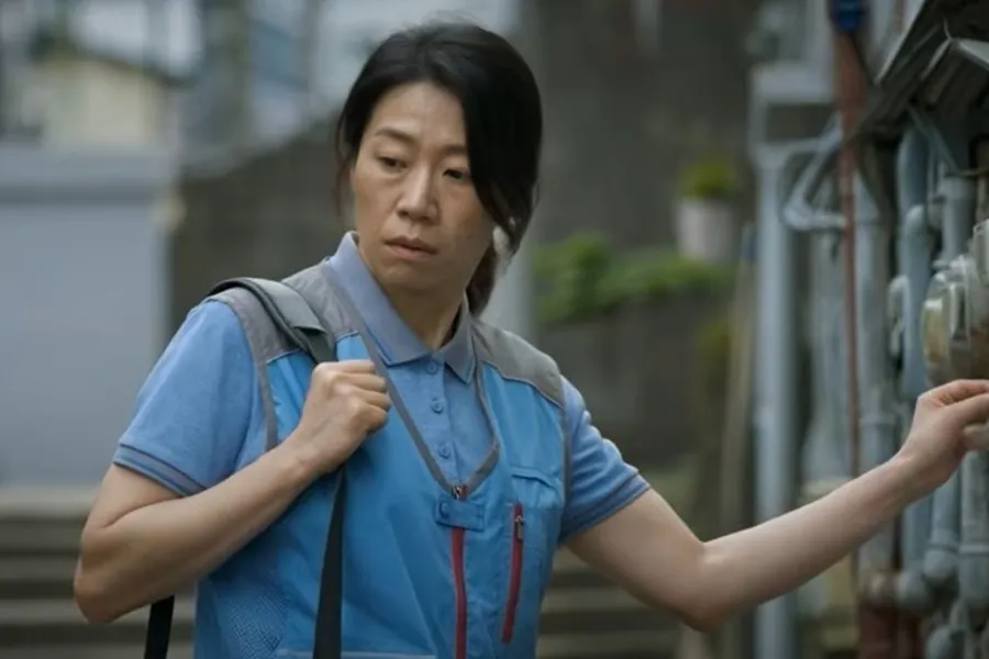 염혜란, AI 영화에 초상권 도용 당했다…"제작 허락한 바 없어"