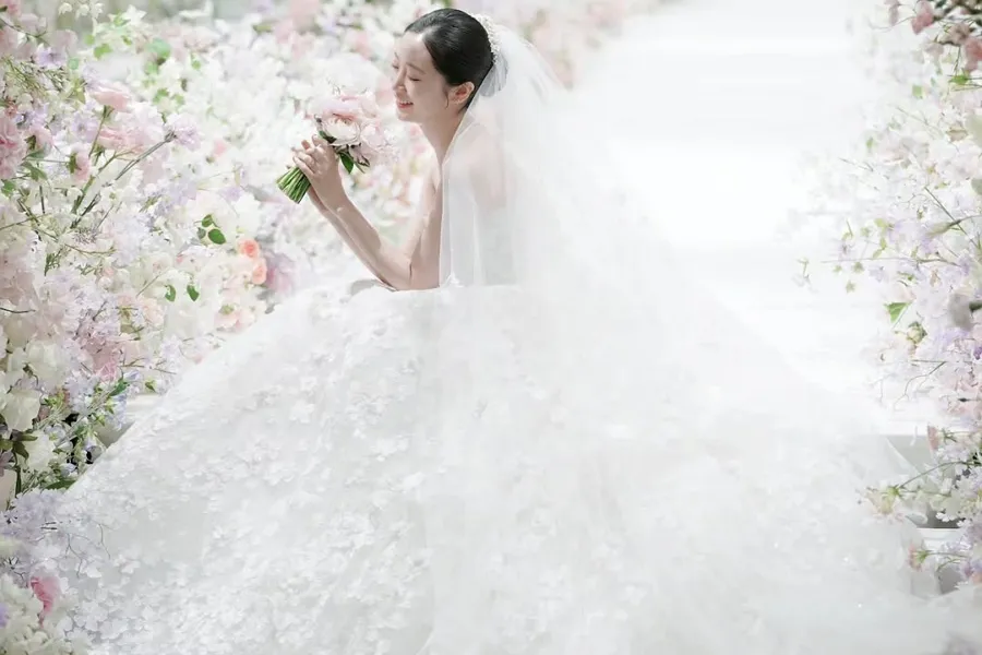 '마수리' 풀잎이, 품절녀 됐다…한보배가 결혼 후 전한 소회