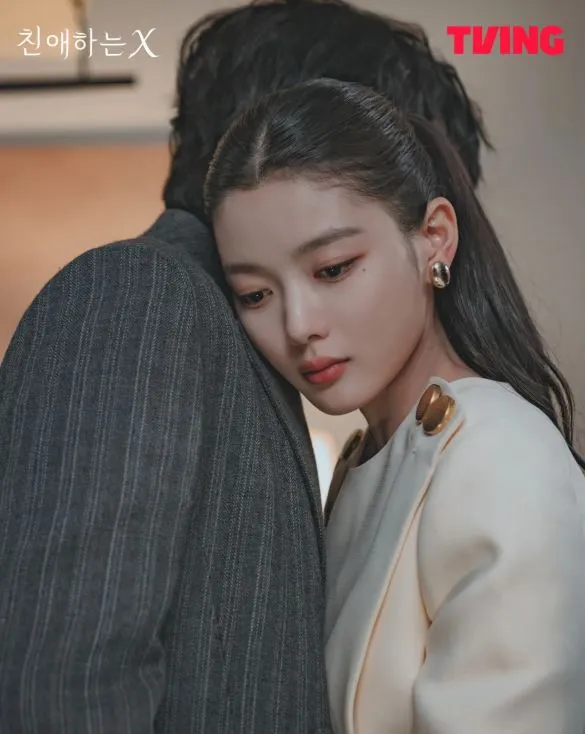 Netflix, Anna, Disney+, Coupang Play, Moving, Dear X, Weak Hero Class 1