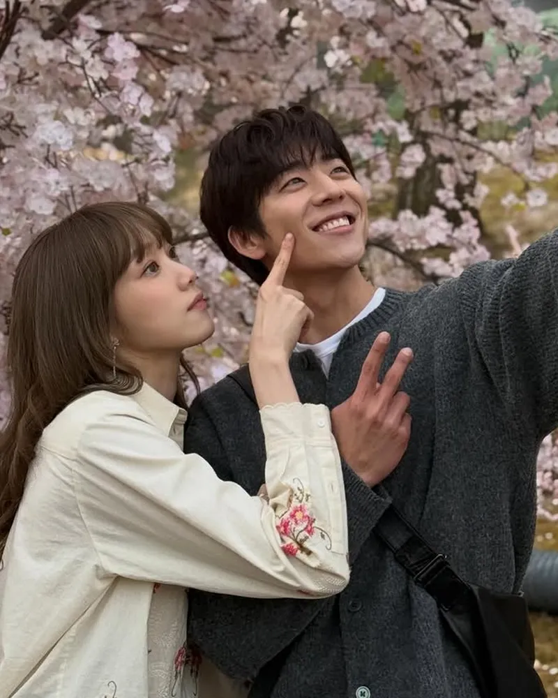 ‘Pria Utama Bersinar’ Chae Jong-hyeop, berbagi behind-the-scenes ‘Channeoge’ untuk mengobati rasa rindu