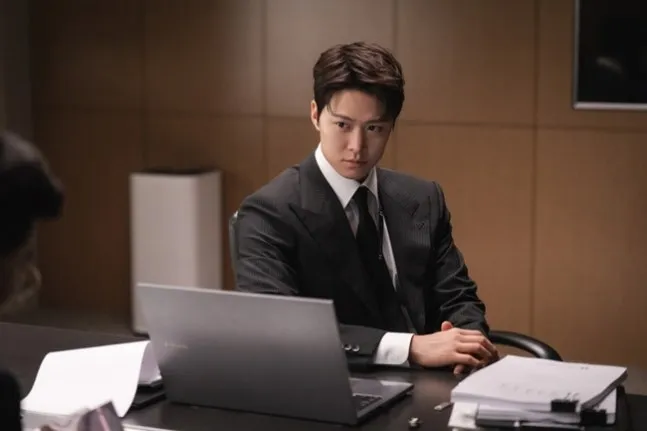 孔明, 隐秘的稽查, 电视剧, tvN, 周末剧, 申惠善