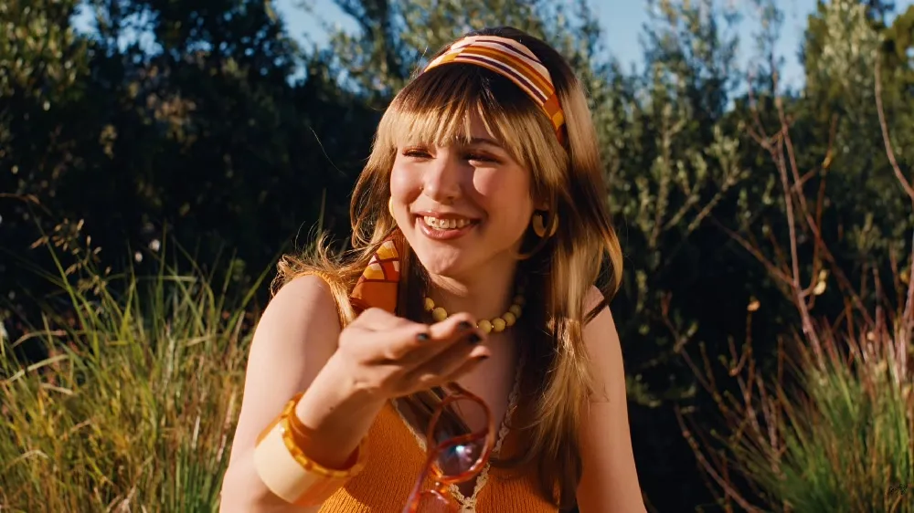 캣츠아이, 메간, 레이베이, 알리사 리우, 롤라 텅, 허드슨 윌리엄스, 매드우먼, 와시안, Wasian