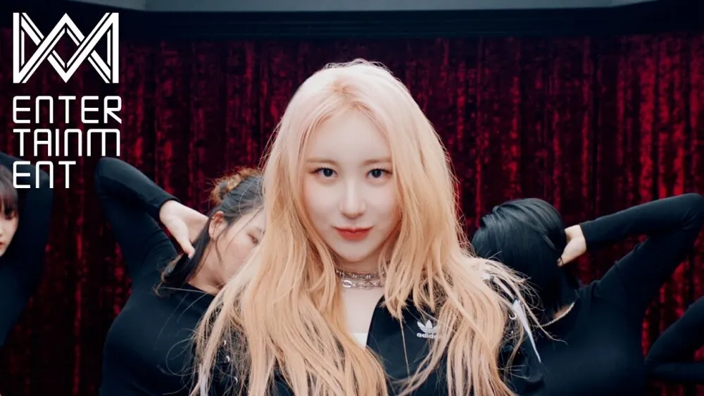 KATSEYE, Yoonchae, Lee Chaeyeon, ILLIT, Wonhee, tóc vàng, Coachella, tái xuất