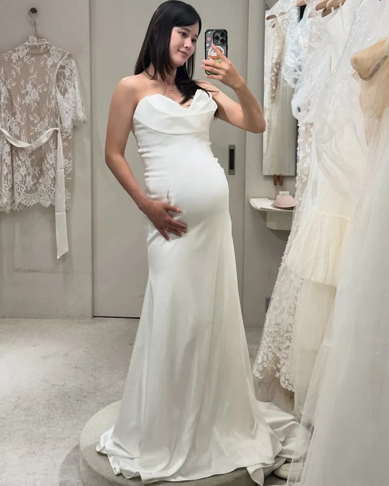 Nam Bo-ra, jelang persalinan pamer gaun ‘hamil tua’…penuh rasa bahagia