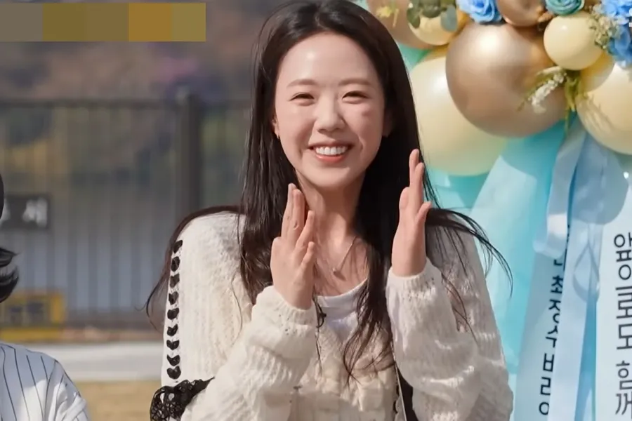  Ji Ye-eun se ríe al ver sus 'rumores de romance'