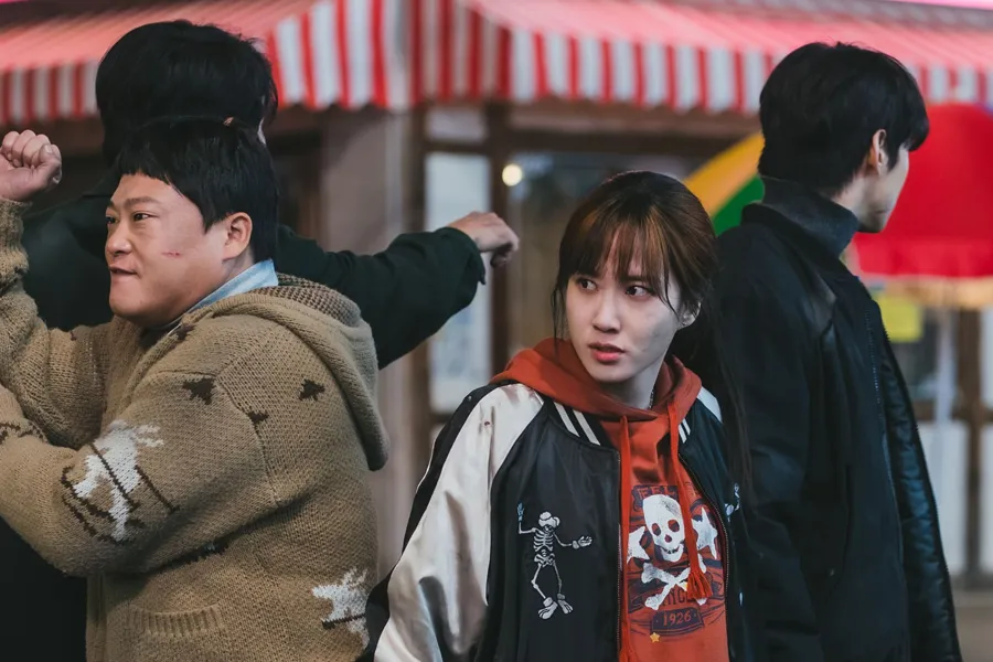 The WONDERfools Stars Park Eun-bin and Cha Eun-woo Ignite 'Guardians of the Galaxy-to-Superman' Homage Buzz: 'Haven't We Seen This Before?'