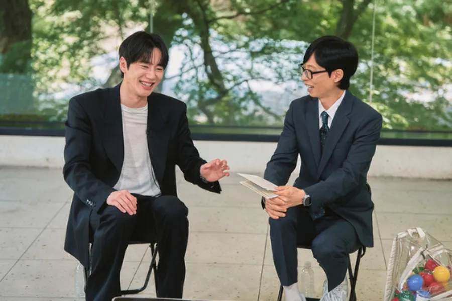 Lee Jun-young gặp Yoo Jae-suk trước ngày nhập ngũ, hé lộ sẽ xuất hiện trên 'You Quiz'