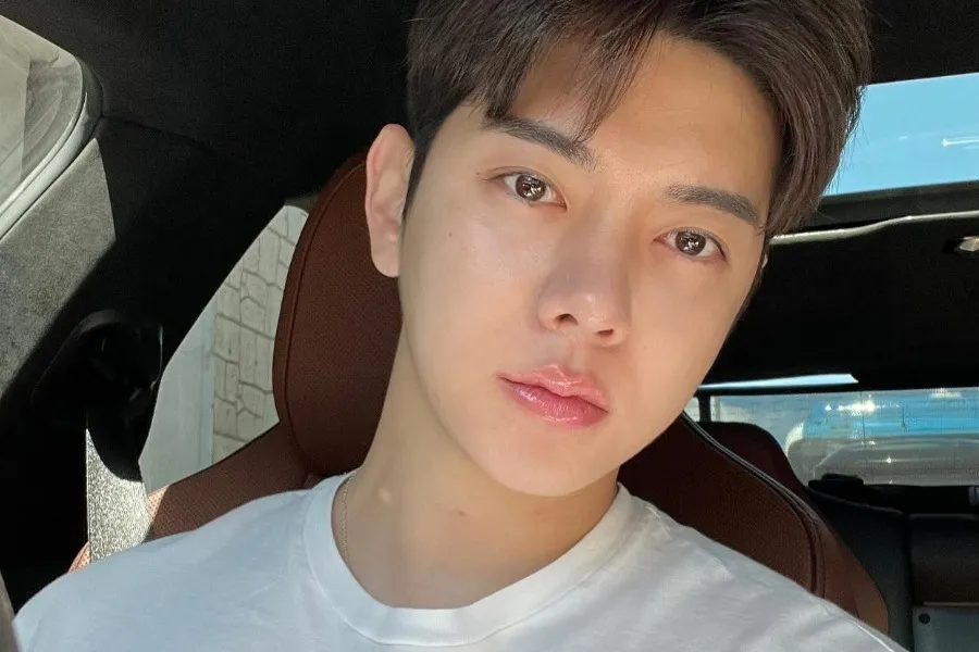 '뉴이스트 출신' 렌, 오늘(25일) 소집해제…향후 활동 관심