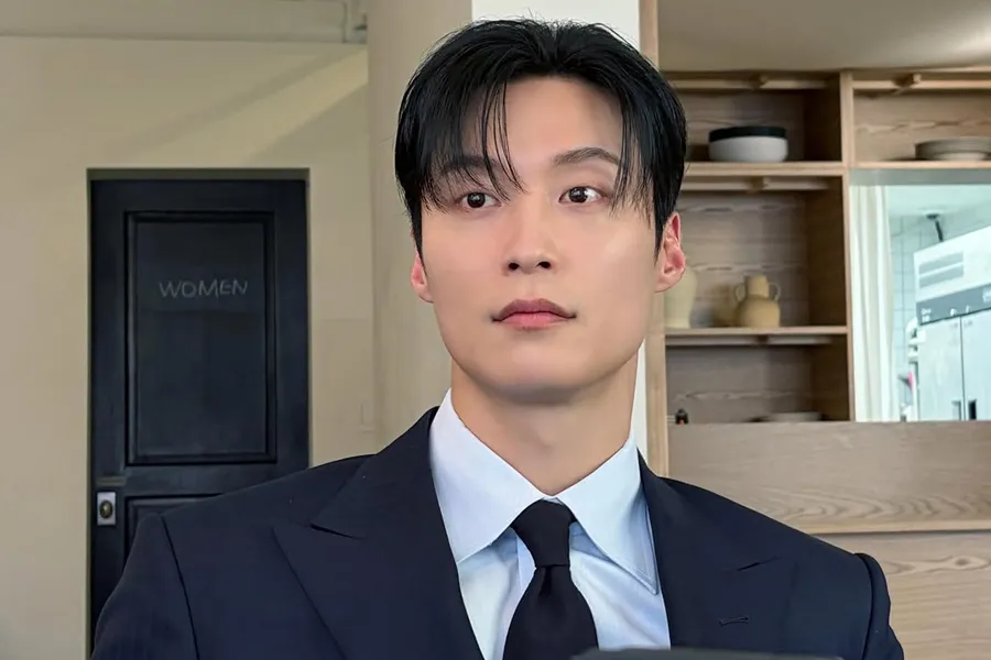 ‘My Royal Nemesis’ Heo Nam-jun Moves Fans With His Devotion — “Even Back Then, He Was Adorable”