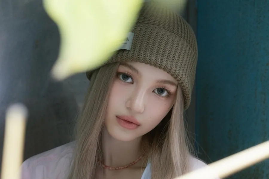 Amid 33 Billion-Won Lawsuit, Former NewJeans Member Danielle Spotted In Australia—What Happened?