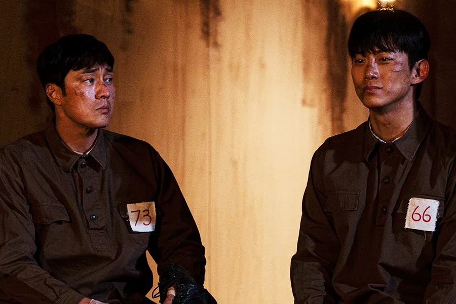 So Ji-sub and Ok Taec-yeon, From Same Agency to On-Screen Brothers — 'Agent Kim Reactivated' Two-Shot Goes Viral
