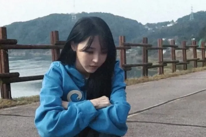 MAMAMOOのムンビョル、シングル「S.O.S」を14日にリリース…"愛の救難信号"を届ける？