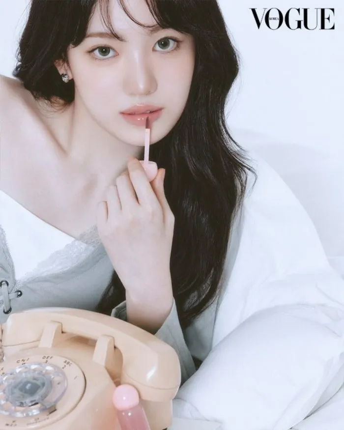 グラビア スイ（KiiiKiii）、穏やかに輝く存在感