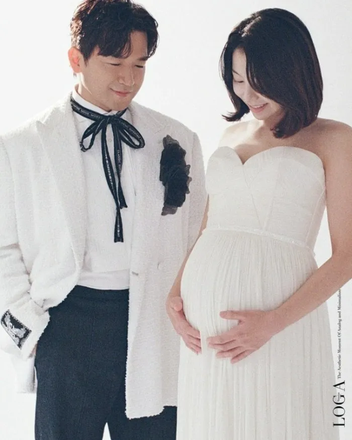 Min-woo Lee de Shinhwa comparte su "primera foto familiar" con su esposa embarazada y su hija de 6 años