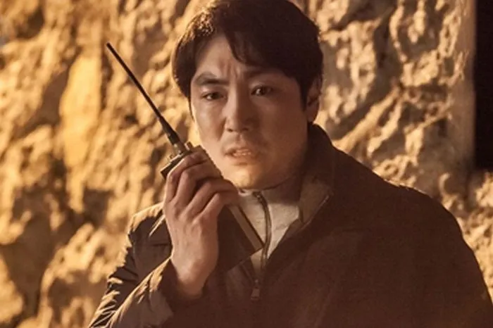 過去の不祥事を認めたチョ・ジヌン、俳優業に幕…「第二のシグナル」に非常事態