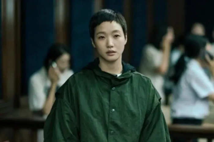 '자백의 대가' 김고은, 파격 '숏컷 변신' 통했다…인생캐 경신