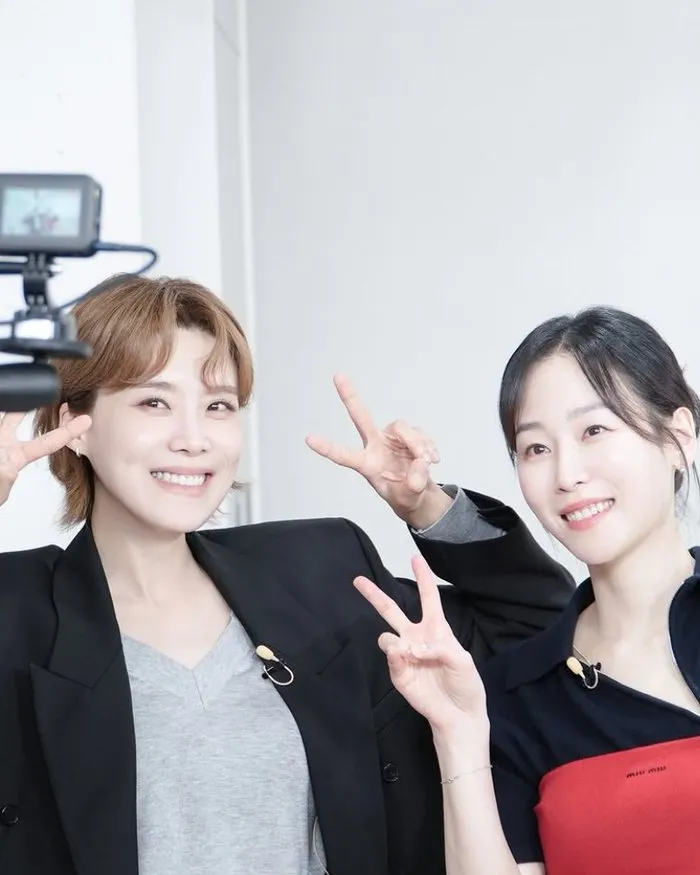 A sus 40, Hyun-jin Seo y Do-yeon Jang presumen química de la misma edad: "Las dos son adorables"