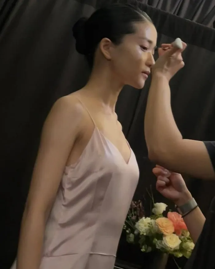 Kim Tae-ri's Sultry Slip Dress and Slicked-Back Hair Go Viral — 'Goddess-Level' Visuals On Set