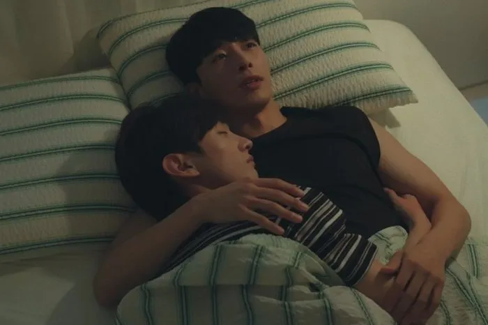 「雷雲と暴風雨」 ユン・ジソン＆チョン・リウ、ブロマンスが最高潮…話題性1位に