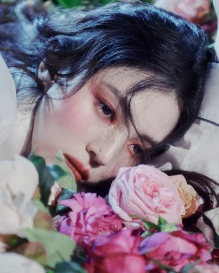 Pictorial: Han So-hee de 'Proyect Y' agradece el "amor ciego" de sus fans