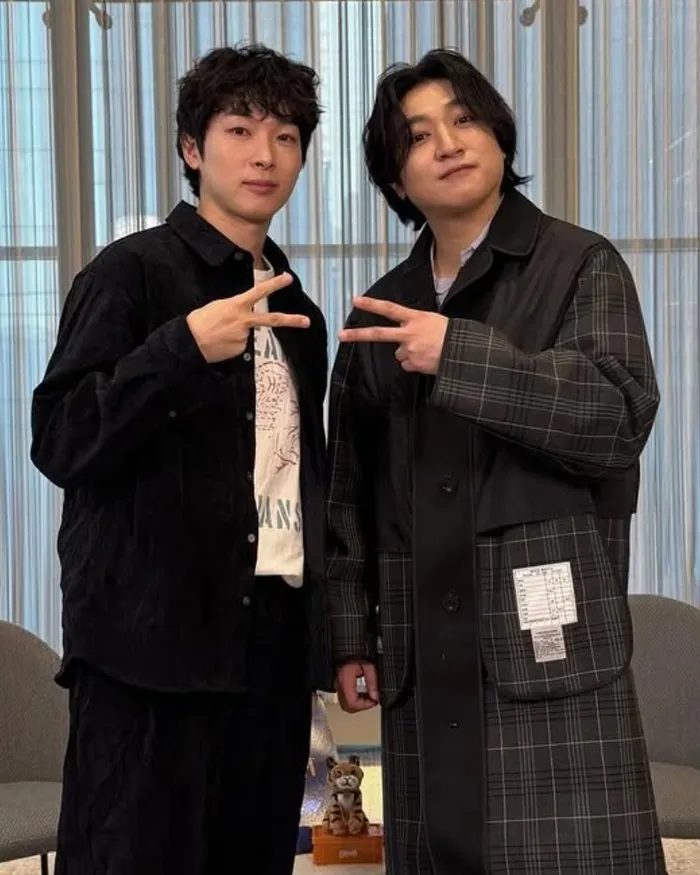 DAY6's Sungjin Drops Shocking Two-Shot With 'Life of Pi' Star Park Kang-hyun: "An Unreal Combo"