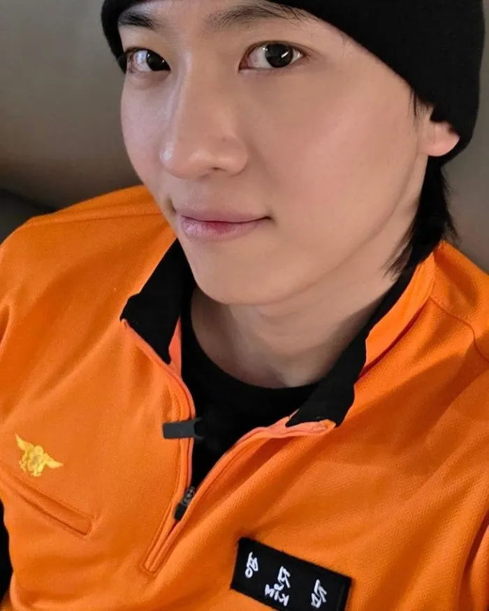 'Single's Inferno 5' Dex shocks fans with one-day firefighter experience — he even rocks the uniform