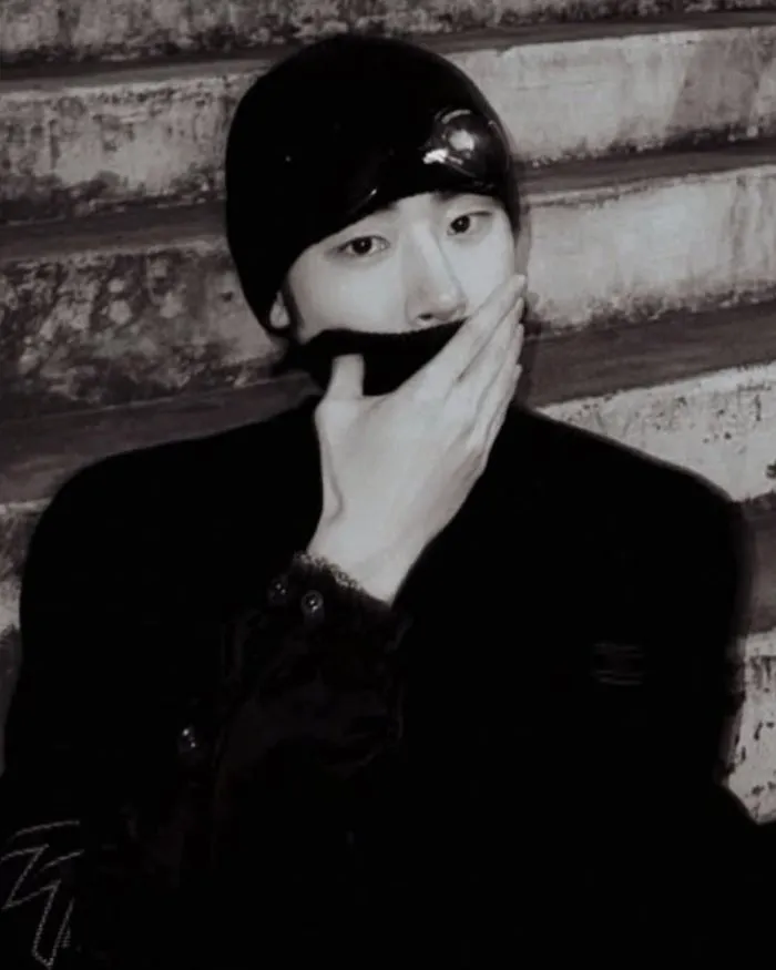 Cha Jung-woo, hermano de Chu Young-woo, acapara miradas incluso en fotos en blanco y negro